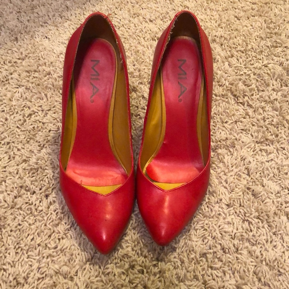 Mia orange/red high heels